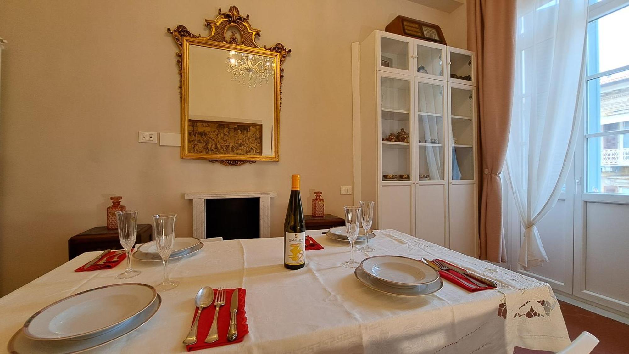 Cavour257 Apartment La Spezia Ngoại thất bức ảnh